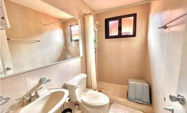 Venta de casa en Ph Versalles / Costa Sur