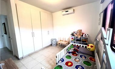 Venta de casa en Ph Versalles / Costa Sur