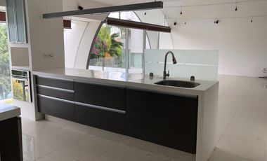 Residencia en venta en Cumbres del Lago, Juriquilla. Lago Saquila