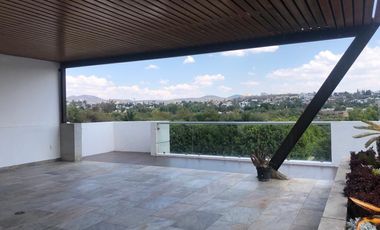 Residencia en venta en Cumbres del Lago, Juriquilla. Lago Saquila