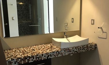 Residencia en venta en Cumbres del Lago, Juriquilla. Lago Saquila
