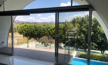 Residencia en venta en Cumbres del Lago, Juriquilla. Lago Saquila