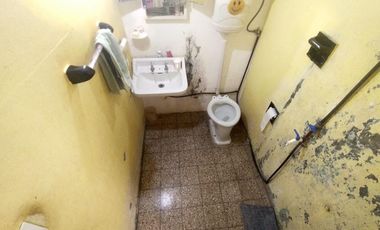 PH AL FONDO DE 3 AMBIENTES CON PATIO.