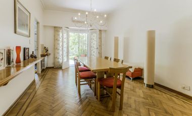 Excelente Casa en venta - V.Lopez-Vias/Maipu