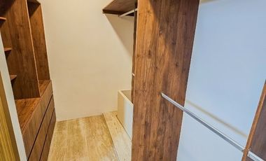 Casa · 3 Recámaras · Arbolada · Av. Huayacán · Amenidades