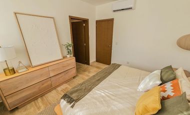 Casa · 3 Recámaras · Arbolada · Av. Huayacán · Amenidades