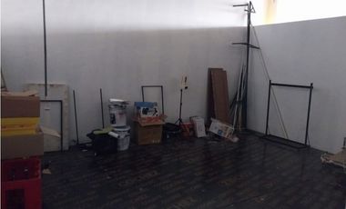 Se alquila local comercial ubicado en Rio Abajo. (SG)