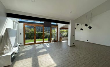 Casa en venta en Cerrada en San Lorenzo Acopilco