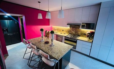 Casa en venta en Cerrada en San Lorenzo Acopilco