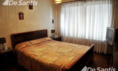 Chalet 3 ambientes + depto monoambiente sobre gran lote