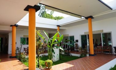 A 5-6 bedrooms villa with private pool for sale in Mae Rim, Chiang Mai