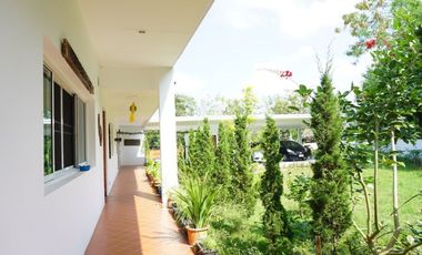 A 5-6 bedrooms villa with private pool for sale in Mae Rim, Chiang Mai