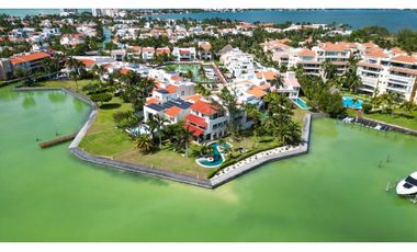 Casa en renta de 5 recámaras en Isla Dorada Zona Hotelera Cancún