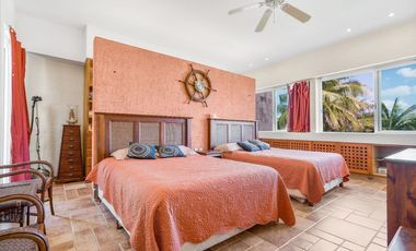 Casa en renta de 5 recámaras en Isla Dorada Zona Hotelera Cancún