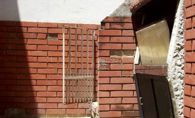 Casa PH en venta en Lanus Oeste