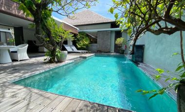 Villa Modern 2 Kamar di area Seminyak Bali