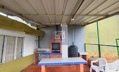 COD. 6033 - SE ARRIENDA APARTAMENTO - BARRIO: SAN MARTIN