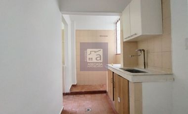 COD. 6033 - SE ARRIENDA APARTAMENTO - BARRIO: SAN MARTIN