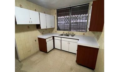 Alquiler de casa comercial en San Francisco (KC)