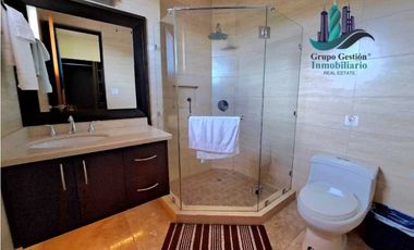 VENDO APARTAMENTO AMOBLADA DE 254M2 BOQUETE