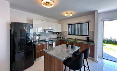 Casa en venta en Ocoyoacac en residencial con lago