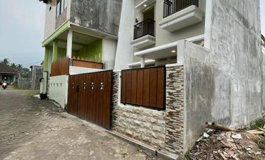 Rumah dijual di Bakalan Krajan Sukun Kota Malang