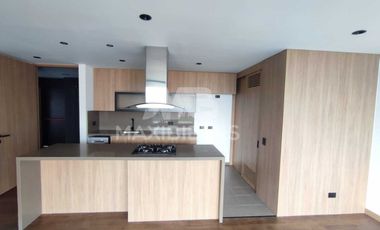 apartamento en arriendo en loma del esmeraldal. Cod A57641