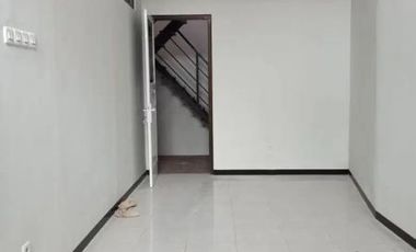 Sewa Rumah Rayan Regency Siap Huni di Kota Surabaya