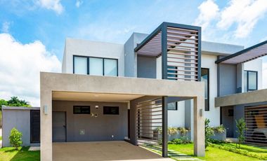 SE VENDE CASA EN PANAM PACFICO /DuplexB