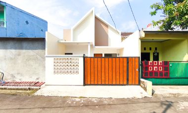 Rumah Siap Huni 10 menit ke Pintu Tol BSD Barat 1 Hadap Utara J-39017