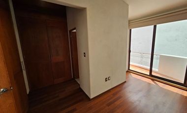 Se renta casa en la loma de golf