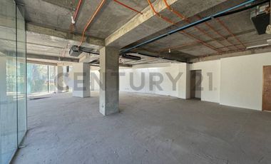 VENTA LOCAL COMERCIAL EN PROVIDENCIA