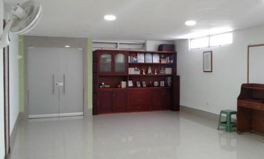 casa en venta en ciudad jardín. Cod V13270