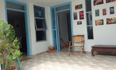 casa en venta en ciudad jardín. Cod V13270