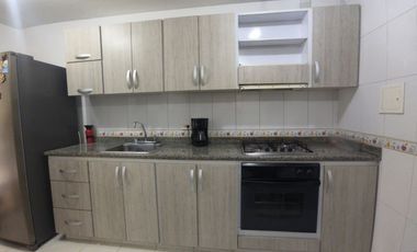 apartamento en arriendo en cristales. Cod A9191427