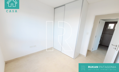 #AlquilerRUKAN | Casa 4 Ambientes (A ESTRENAR) | Barrio ALTOS DEL MIRADOR | Caleta Olivia.-