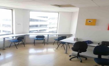 OFICINA EN VENTA SECTOR CENTRO