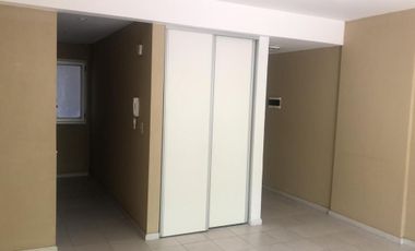 DEPARTAMENTO MONOAMBIENTE CON FONDO