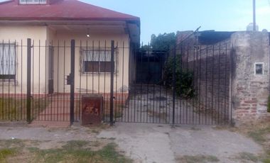 Casa en venta en Florencio Varela Oeste