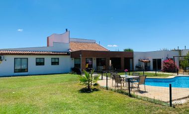 Casa en Venta en Lo Figueroa, Pencahue, Talca.