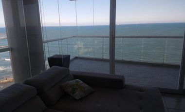 Departamento amueblado en Torre Axis en 5to. piso con preciosa vista al mar