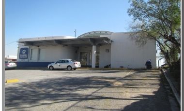 OFICINAS EN VENTA CON AMPLIO ESTACIONAMIENTO, SAN NICOLAS, NL