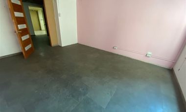 Oficina en Venta en Teatinos / Catedral / Morandé
