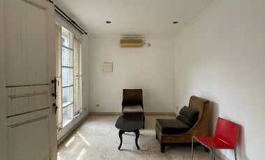 DIJUAL RUMAH ONE GATED SYSTEM di Jl KENCANA PERMAI, PONDOK INDAH