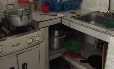 VENTA CASA  RENTABLE  B. LA MARIA - KENNEDY  BOGOTA COLOMBIA EXCELENTE UBICACION .