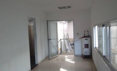 Galpón 650m2 A Estrenar S/lote 17,32x36; Zonif: E3 - Pompeya