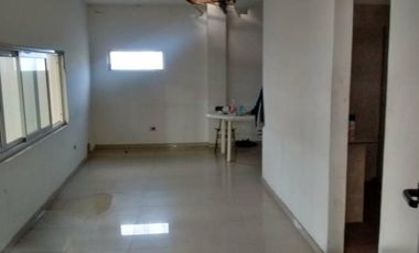 Galpón 650m2 A Estrenar S/lote 17,32x36; Zonif: E3 - Pompeya