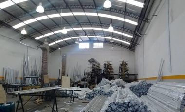 Galpón 650m2 A Estrenar S/lote 17,32x36; Zonif: E3 - Pompeya