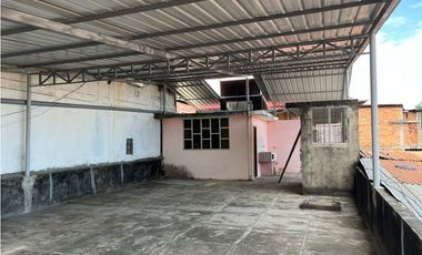 Casa + Local Comercial en venta - Tarapoto