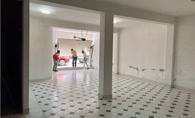 Casa + Local Comercial en venta - Tarapoto